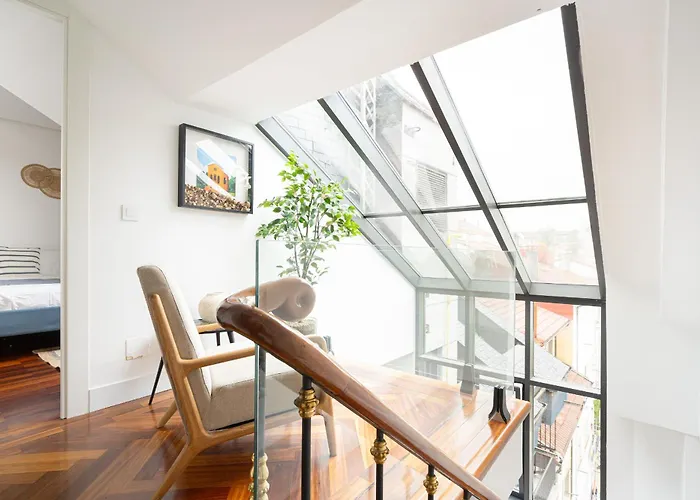 Apartamento Helloasturias Oviedo, Un Espacio Luminoso Y Moderno En El Corazón De La Ciudad